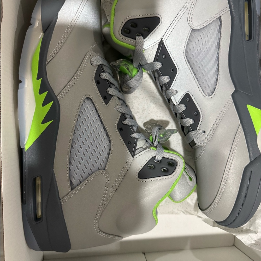 Jordan Air 5 Retro Sneakers - Silver and Green